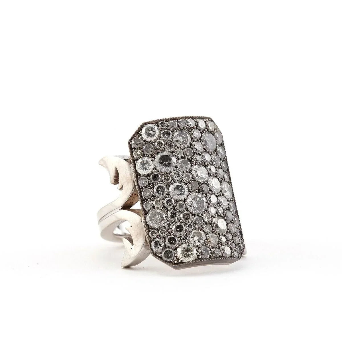 White Gold and Grey Diamond Short Ten Table Ring